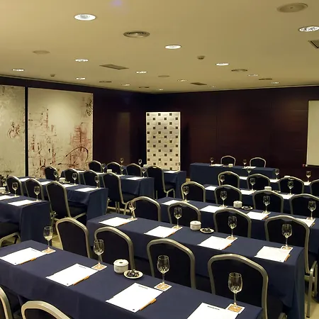 泽尼特拉科鲁尼亚酒店 拉科鲁尼亚