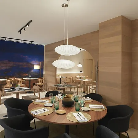 Zenit Coruna Hotel 4*
