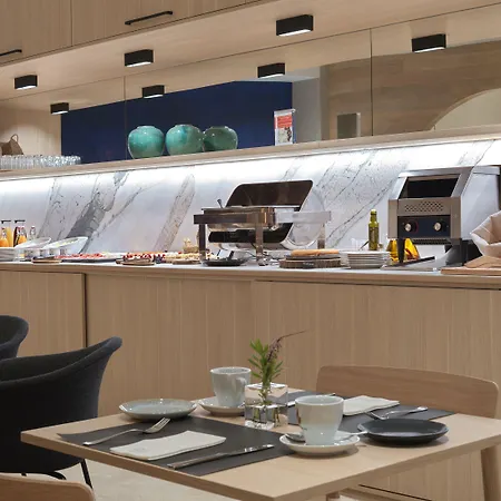 Zenit Coruna Hotel 4*