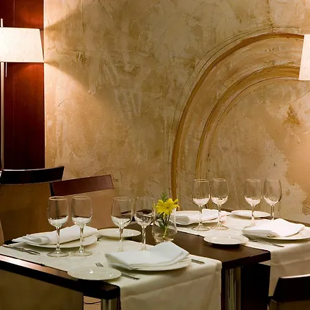 Hotel Zenit Coruna 4*