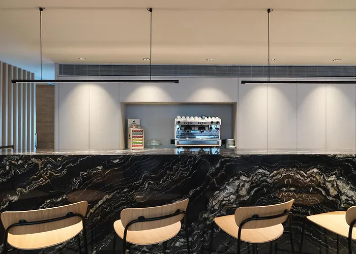 Hotel Zenit Coruña 4*